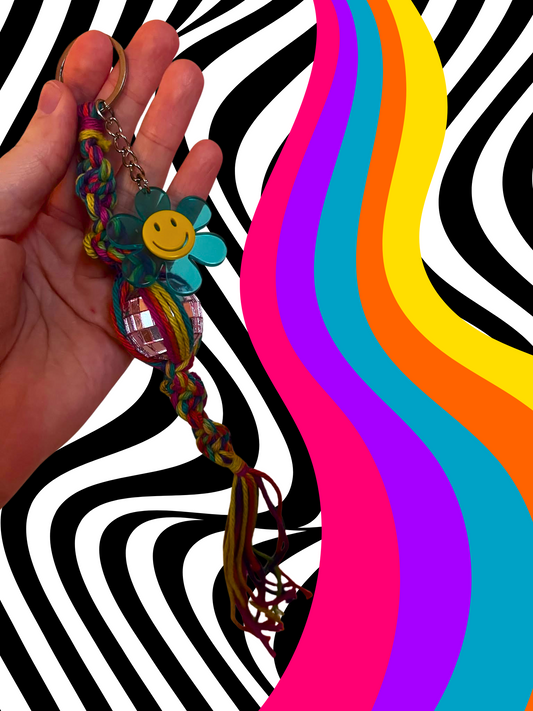 Happy Dayzz Macrame Keychain