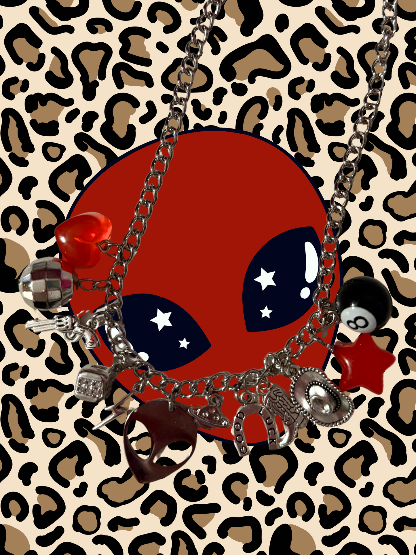 Put em up, Weirdo Charm Necklace