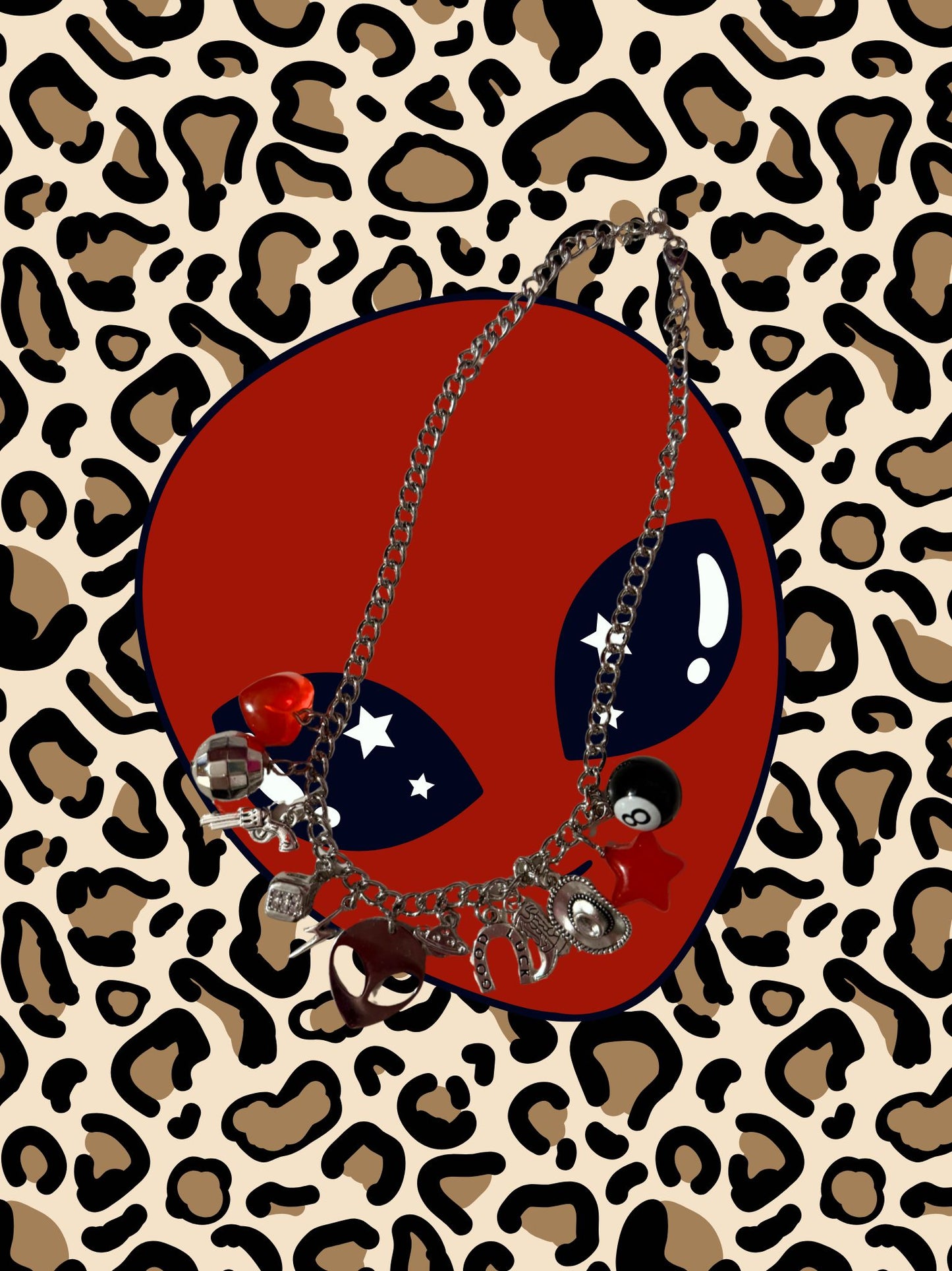 Put em up, Weirdo Charm Necklace